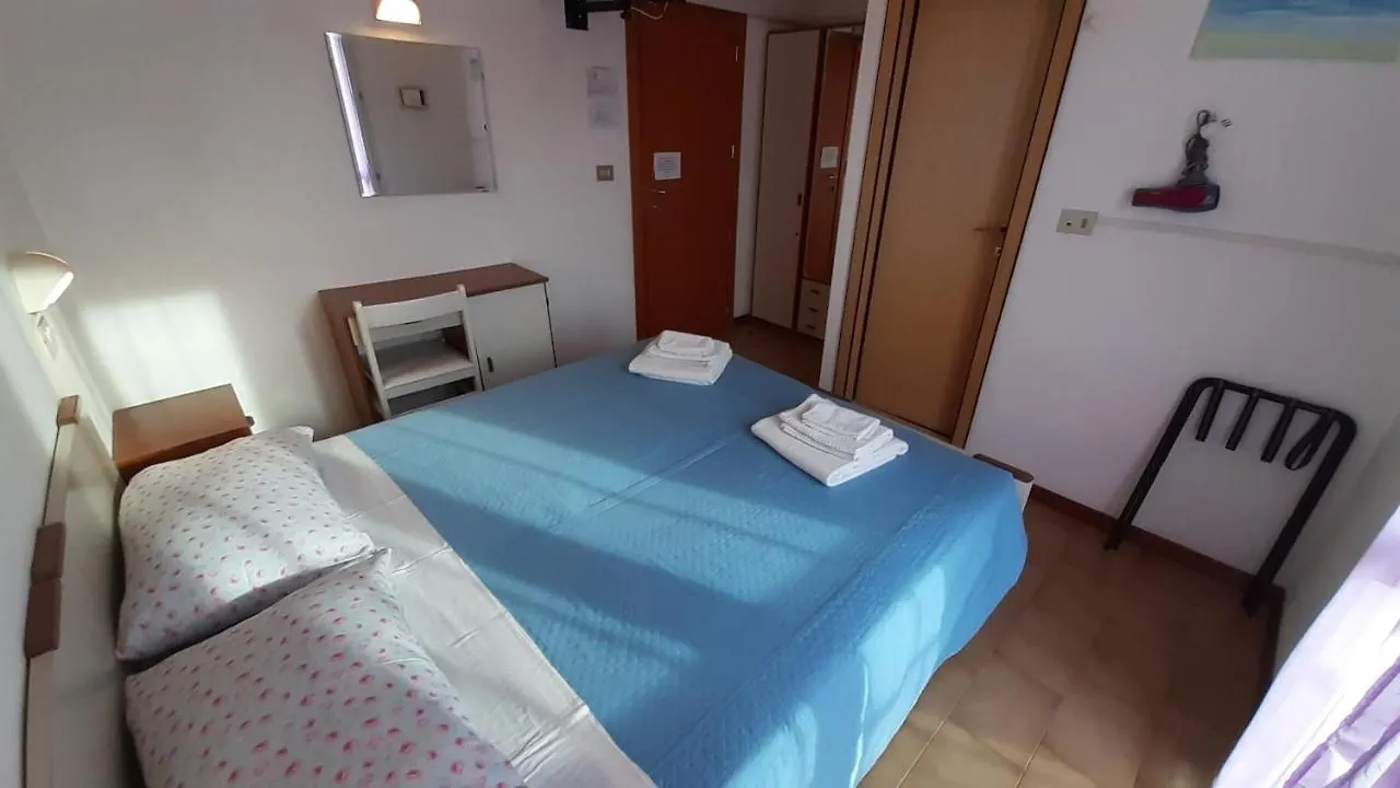**  Hotel Elisabetta 2 Stelle Cattolica Italy